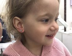 Эстетический центр Grandessa (Грандесса), Прокол ушей и пирсинг - фото 1