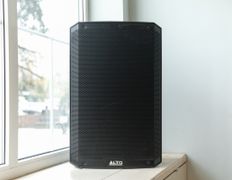 Арт-пространство Okna (Окна), Интерьер - фото 19