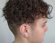 Мастерская красоты АлтаДеан, Мужской зал - фото 11