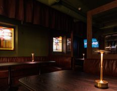 Бар Friends&dogs (Френдс&догс), Интерьер - фото 20