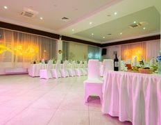 Кафе Красавiк, Интерьер - фото 7