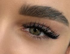 Салон красоты Lashband (Лашбэнд), Работы мастера по наращиванию ресниц Виктории - фото 3