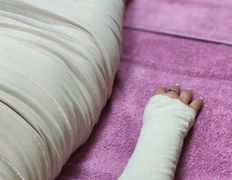 Студия массажа и коррекции фигуры Izumrud (Изумруд), Виски-пеленание - фото 12