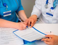 Медицинский кабинет Доктор Сэфью, Интерьер - фото 16