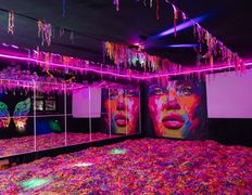 Развлекательный центр Pogruzhenie (Погружение), Neon party зона - фото 14