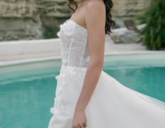 Салон свадебных, вечерних и детских нарядов Le Rina (Ле Рина), Свадебная коллекция 2025 «The charm of feminity» - фото 17