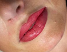 Салон красоты Лерэн Стиль, Перманентный макияж губ - фото 9