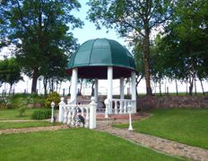 Агроусадьба Каралінскі Фальварак Тызенгаўза, Территория - фото 5