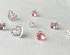 Косметический кабинет Медикал Бьюти на Грушевке, Серьги - фото 7