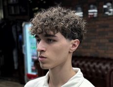 Барбершоп Bercut (Беркут), Мужская химзавивка - фото 1