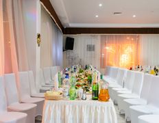 Кафе Красавiк, Интерьер - фото 3