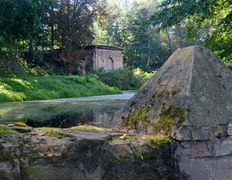 Достопримечательности Высоковский замок, Руины замка - фото 7