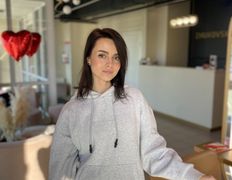 Салон красоты Zhukovskaya (Жуковская), Работы мастера по наращиванию волос Натальи - фото 1