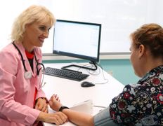 Медицинский центр Маяк Здоровья, Специалисты  - фото 15