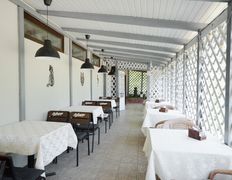 Кафе-клуб Лисья нора, Летняя терраса - фото 10