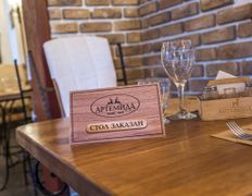 Кафе Артемида, Интерьер - фото 9