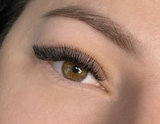 Салон красоты Lashband (Лашбэнд), Работы мастера по наращиванию ресниц Виктории - фото 2