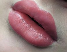 Салон красоты Лерэн Стиль, Перманентный макияж губ - фото 3