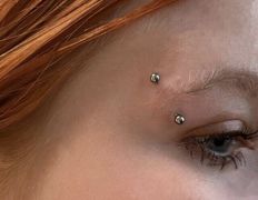 Эстетический центр Grandessa (Грандесса), Прокол ушей и пирсинг - фото 11