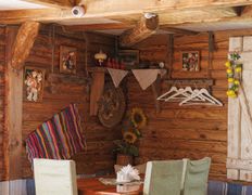 Кафе Закуток, Интерьер - фото 10