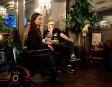 Лаунж Wood & Fire Cigar Lounge (Вуд энд Файр Сигар Лаунж), Интерьер - фото 16