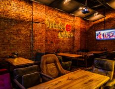 Бар-кальянная HookahPlace Lounge Bar Yakuba Kolasa (ХукаПлейс Лаунж Бар Якуба Коласа), Интерьер - фото 16