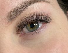 Салон красоты Lashband (Лашбэнд), Работы мастера по наращиванию ресниц Лауры - фото 3