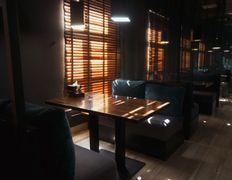 Гастро-клуб Место, Основной зал - фото 5