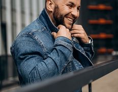 Ведущий и вокалист Юрий Шах, Юрий Шах - фото 14