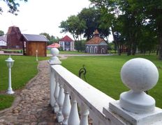 Агроусадьба Каралінскі Фальварак Тызенгаўза, Территория - фото 7