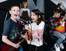 Музыкальная школа Black Line School (Блэк Лайн Скул), Занятия - фото 12