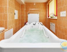 Санаторий Поречье, Лечебная база - фото 1