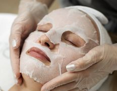 Студия косметических услуг Faces (Фэйсис), В процессе работы - фото 1