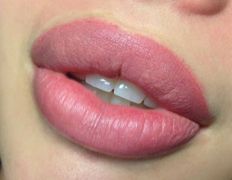Салон красоты Да-студия, Перманентный макияж губ - фото 15
