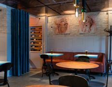 Кафе Klaus (Клаус), Интерьер - фото 12