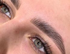 Салон красоты Pavlin Немига (Павлин), Коррекция, окрашивание бровей - фото 6