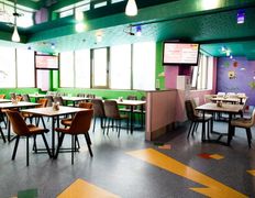 Семейный развлекательный центр  Титан, Кафе - фото 1