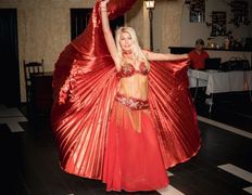 Ведущая  Элли, Шоу-программа от Элли - фото 1