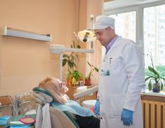 Стоматология ОАО «Бел Стом Кристал», Ежедневный труд наших врачей-стоматологов - фото 18