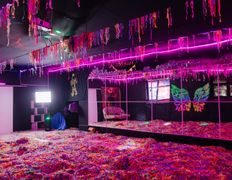 Развлекательный центр Pogruzhenie (Погружение), Neon party зона - фото 13