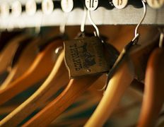 Ресторан Tiflis (Тифлисъ), Гардеробная - фото 4