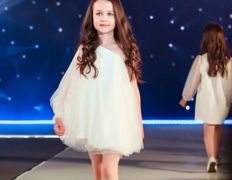 Ресторан Усадьба, Детский показ мод  - фото 20