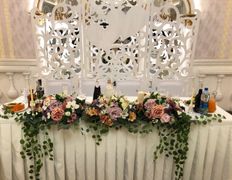 Кафе Версаль, Декор - фото 1