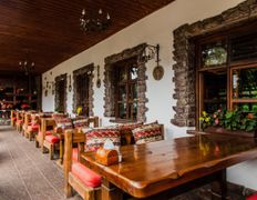 Ресторан армянской кухни Оазис, Интерьер - фото 2