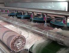 Химчистка и мойка ковров с вывозом и доставкой, чистка мягкой мебели на дому Ковромойка, Процесс стирки ковров - фото 5