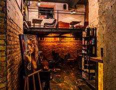 Бар-кальянная HookahPlace Lounge Bar Yakuba Kolasa (ХукаПлейс Лаунж Бар Якуба Коласа), Интерьер - фото 19