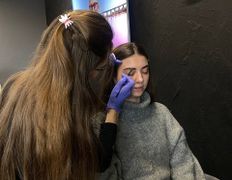 Салон  Маникюрня, Оформление бровей и ресниц - фото 7