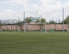 Детско-юношеская спортивная школа по футболу Груганы, Территория - фото 1