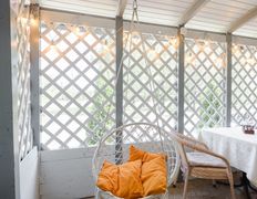 Кафе-клуб Лисья нора, Летняя терраса - фото 4