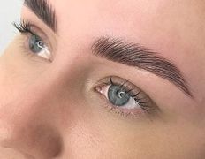 Салон красоты Pavlin Немига (Павлин), Коррекция, окрашивание бровей - фото 1